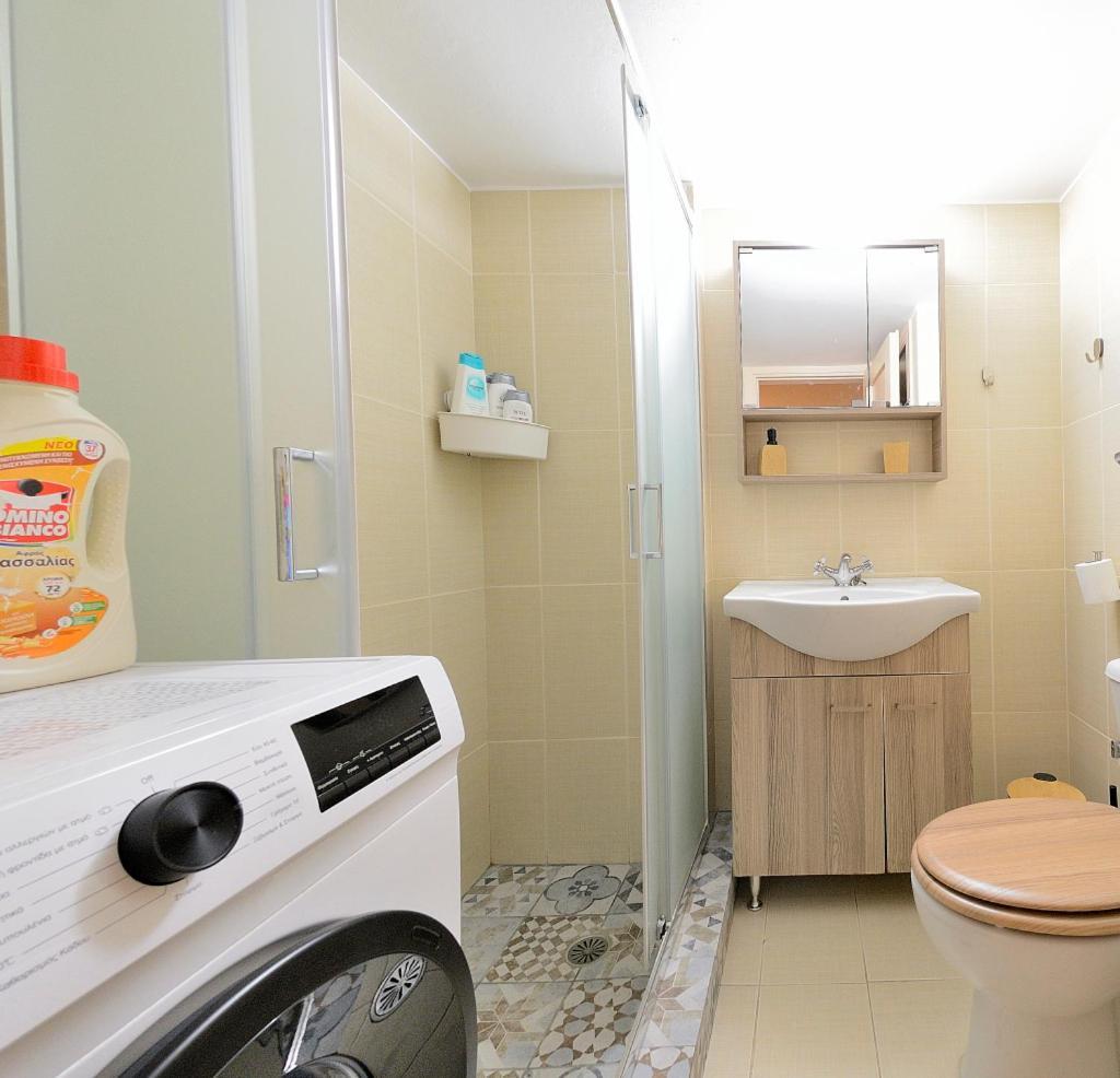 Cozycentre Apartment เอเธนส์ ภายนอก รูปภาพ